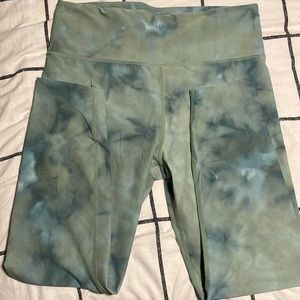 green tie dye leggings